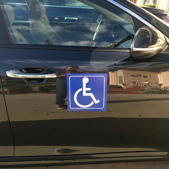 HANDICAP Logo Symbol Car Magnet Sign Size 9"x9" Vehicle Signage Recognition New - Picture 2 of 2